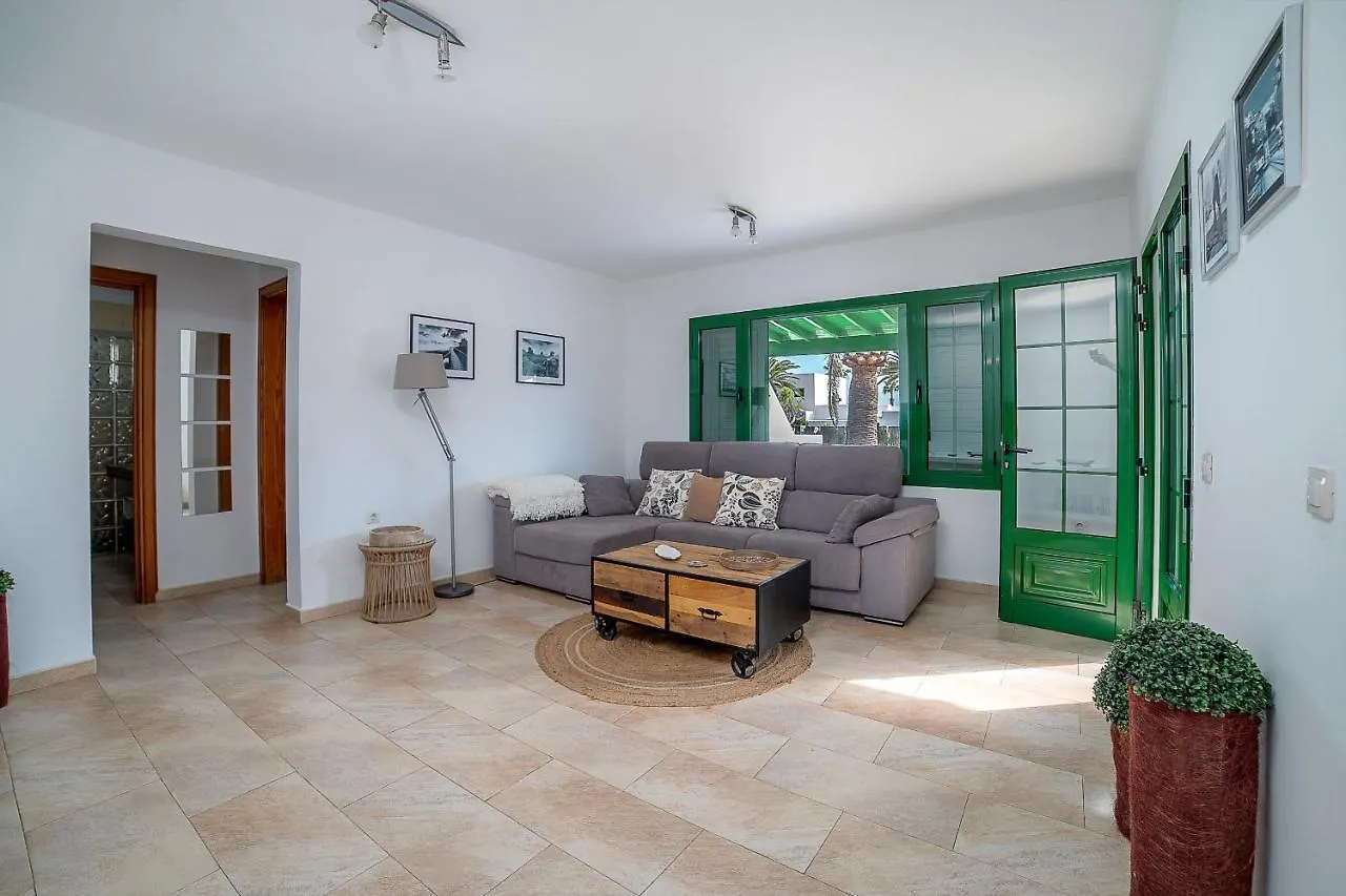 Vv Tamia By Hh Villa Playa Blanca